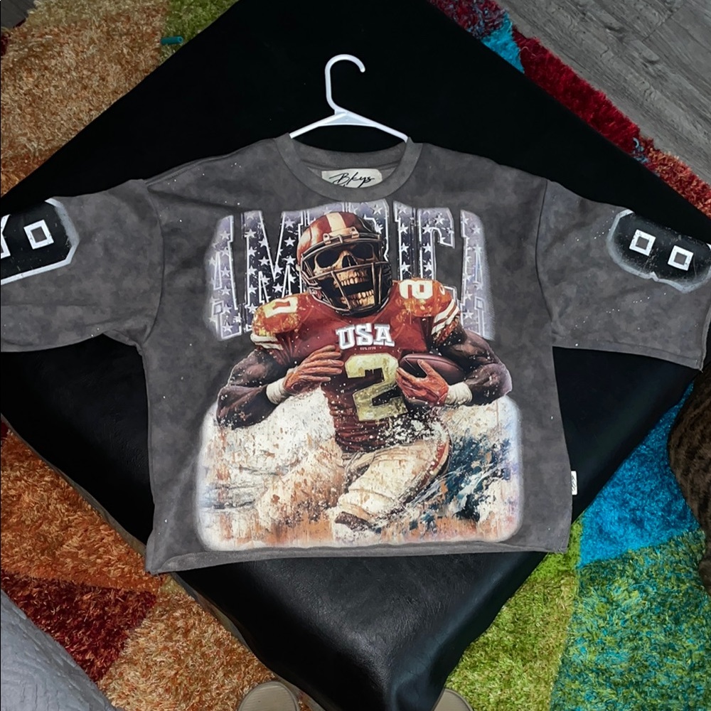 Gray Short Sleeve Tee with USA Graphic